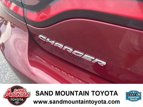 Used 2020 Dodge Charger SXT w/ Leather Interior Group image 9