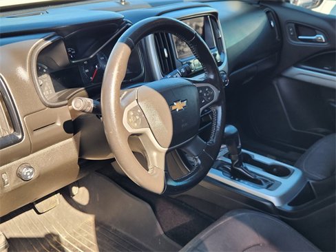 Used 2018 Chevrolet Colorado LT w/ Redline Special Edition image 8