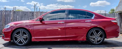 Used 2017 Honda Accord Sport image 2