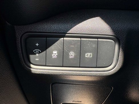 Used 2025 Kia Soul GT-Line image 31