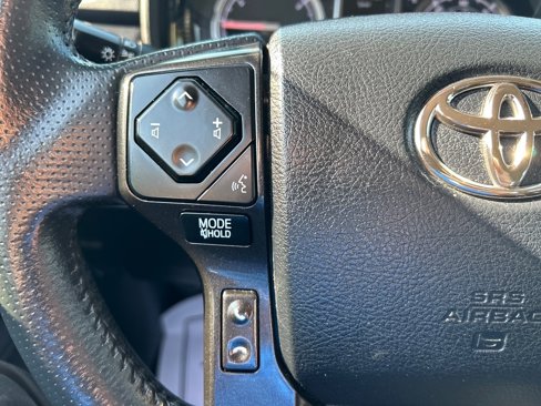 Used 2022 Toyota 4Runner TRD Off-Road Premium image 25