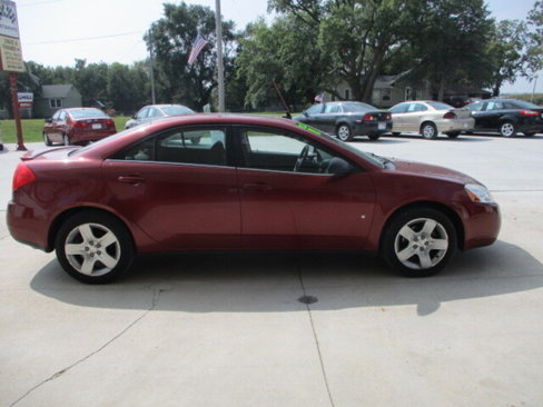 Used 2009 Pontiac G6 Sedan w/ Sun And Sound Package image 2