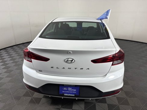 Used 2019 Hyundai Elantra SE w/ Cargo Package image 6
