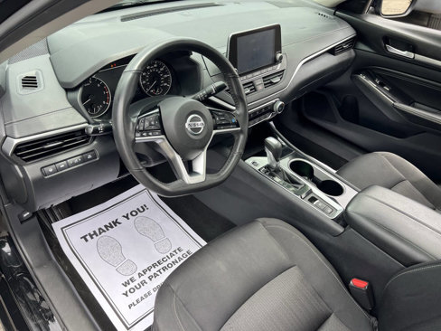 Used 2021 Nissan Altima 2.5 SV w/ SV Premium Package image 11