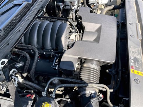 Used 2019 GMC Sierra 1500 SLE w/ SLE Value Package image 34