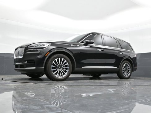 Used 2023 Lincoln Aviator Reserve w/ Elements Package Plus image 34
