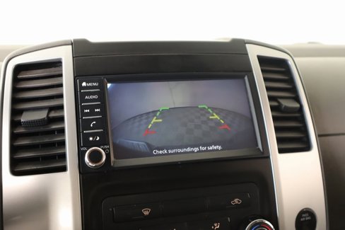 Used 2019 Nissan Frontier SV image 6