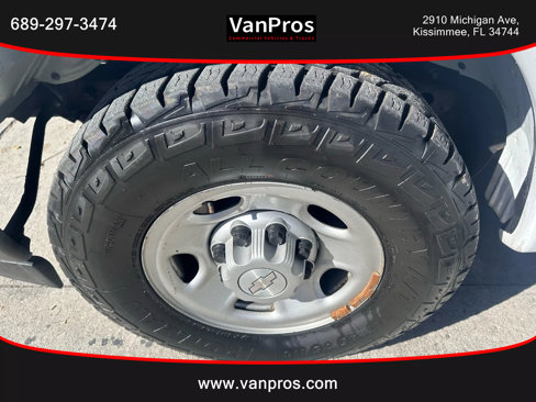 Used 2017 Chevrolet Express 2500 image 17