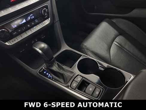 Used 2019 Hyundai Sonata Limited w/ Ultimate Package 04 image 10