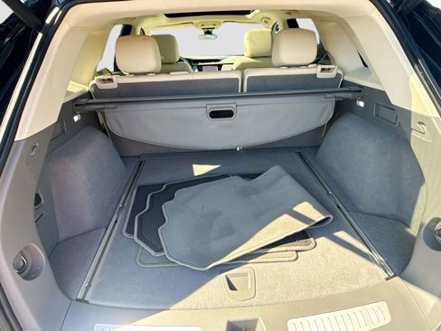 Used 2020 Cadillac XT5 Premium Luxury image 28