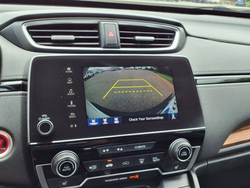 Used 2018 Honda CR-V Touring image 9
