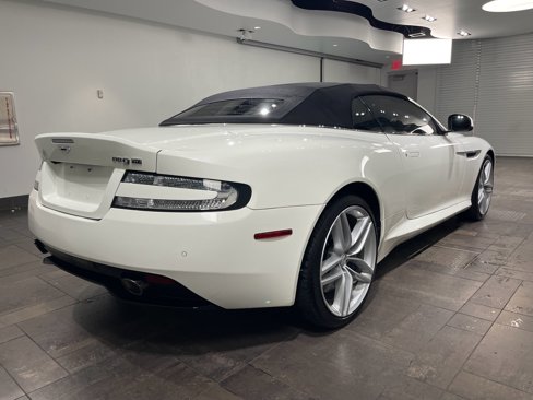 Used 2016 Aston Martin DB9 GT image 25