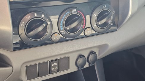 Used 2012 Toyota Tacoma PreRunner image 17