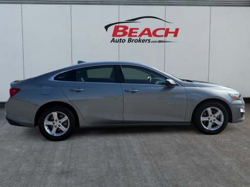 Used 2023 Chevrolet Malibu LT image 9