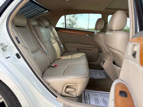 Used 2007 Toyota Avalon Limited image 12