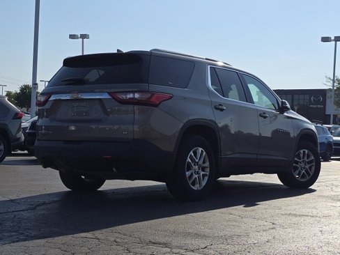 Used 2018 Chevrolet Traverse LT image 11