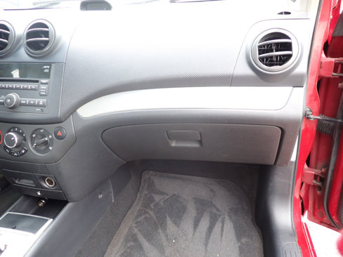 Used 2009 Chevrolet Aveo LT w/ Power and Convenience Package image 32
