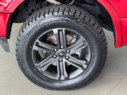 Used 2019 Ford F150 XLT w/ Equipment Group 302A Luxury image 5