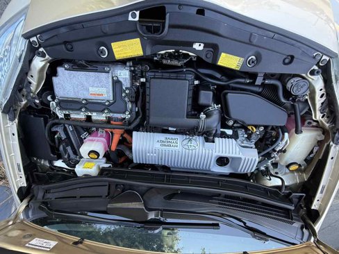 Used 2011 Toyota Prius Three image 26