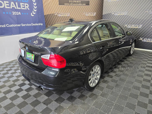 Used 2007 BMW 335xi Sedan image 15