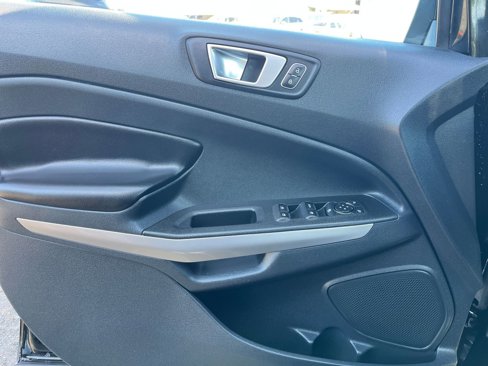 Used 2021 Ford EcoSport Titanium image 20