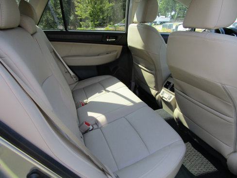 Used 2019 Subaru Outback 2.5i Limited image 11