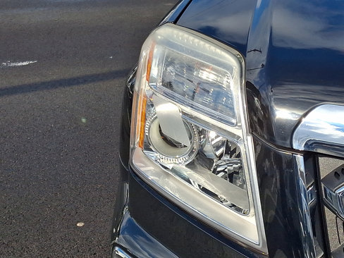 Used 2017 GMC Terrain SLE w/ Chrome Edition image 9