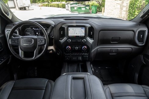 Used 2021 GMC Sierra 1500 Denali w/ Denali Premium Package image 16