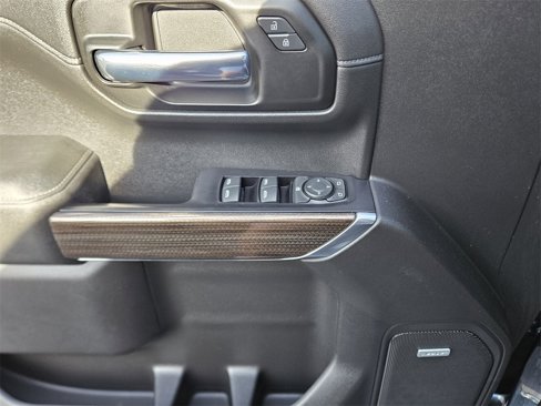 Used 2020 Chevrolet Silverado 1500 RST w/ All-Star Edition image 39