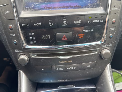 Used 2013 Lexus IS 350C image 30
