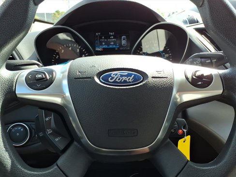 Used 2016 Ford Escape SE w/ Equipment Group 201A image 22