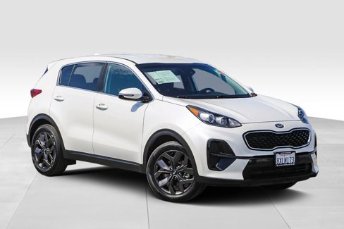 Used 2022 Kia Sportage LX w/ LX FWD Value Edition Package image 2