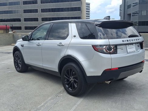 Used 2018 Land Rover Discovery Sport HSE image 26