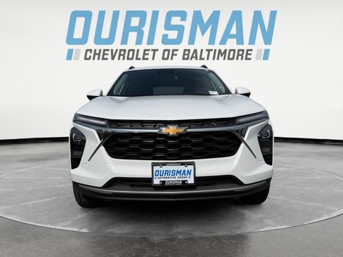 New 2025 Chevrolet Trax LT image 8