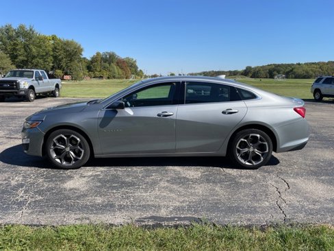 Used 2024 Chevrolet Malibu LT image 4