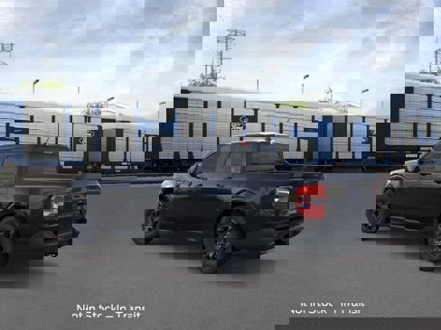 New 2025 Ford Maverick XLT image 28