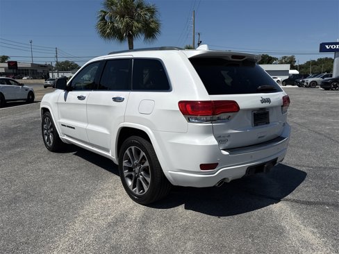 Used 2018 Jeep Grand Cherokee Overland image 3
