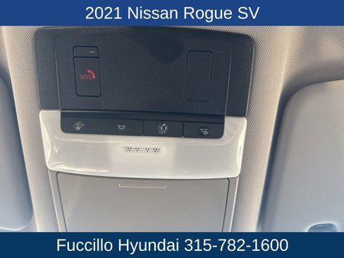 Used 2021 Nissan Rogue SV image 23
