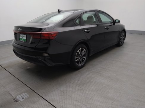 Used 2023 Kia Forte LXS image 10