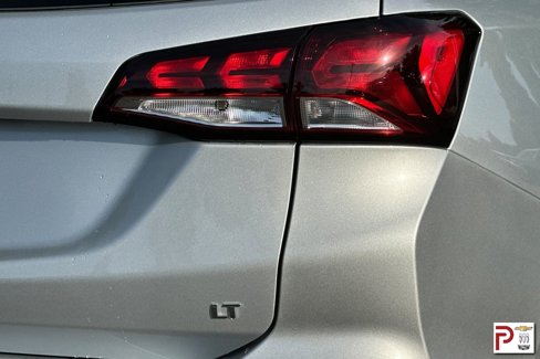 Used 2022 Chevrolet Equinox LT image 33