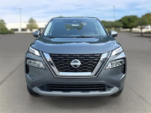 Certified 2023 Nissan Rogue SV image 2