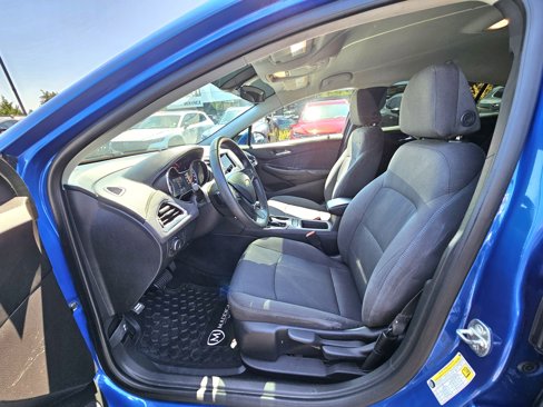 Used 2019 Chevrolet Cruze LT image 17