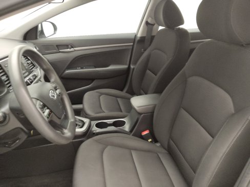 Used 2018 Hyundai Elantra SE w/ Cargo Package image 17