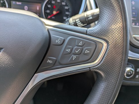 Used 2023 Chevrolet Equinox LT image 19