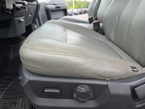 Used 2016 Ford F250 XLT w/ XLT Premium Package image 29