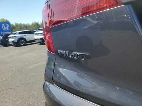 Used 2016 Honda Pilot EX-L image 13