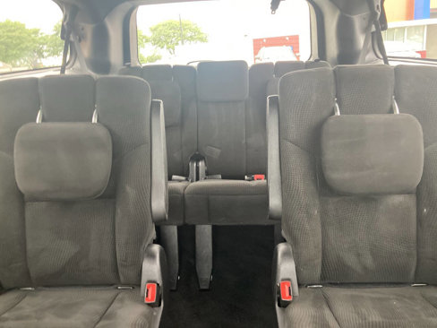 Used 2016 Dodge Grand Caravan SE image 17