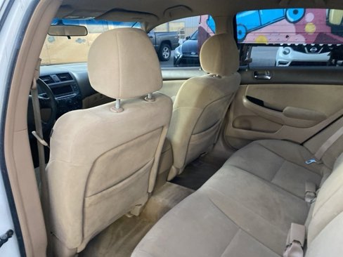 Used 2007 Honda Accord SE image 17