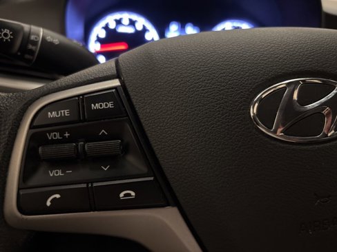 Used 2020 Hyundai Accent SE image 15