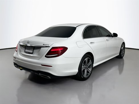 Used 2020 Mercedes-Benz E 350 4MATIC Sedan image 6